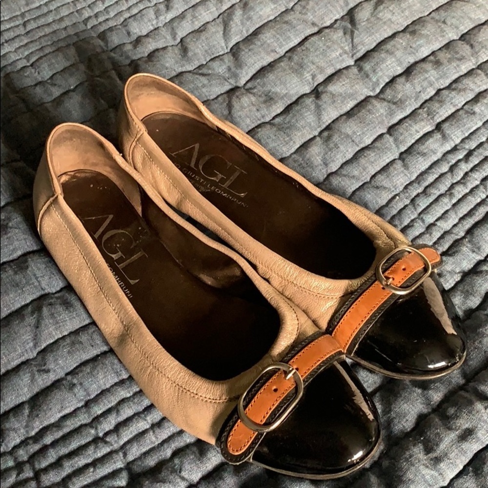 AGL captoe ballet flat (gold/black/tan) — Sz 12/42